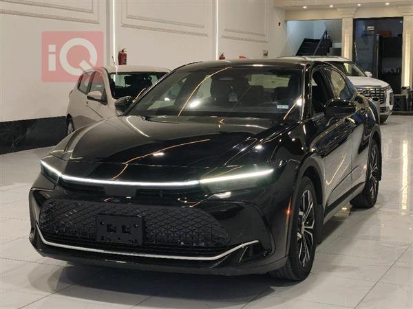 تۆیۆتا کراون 2023  بۆ فرۆشتن لە عێراق - هەولێر